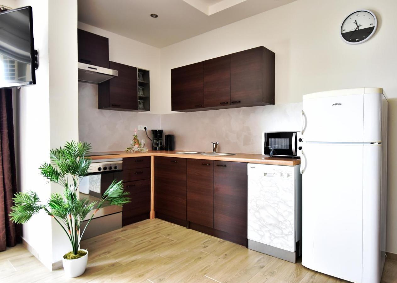 Apartmani Solis Вир Екстер'єр фото